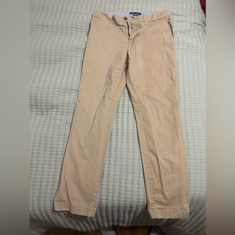 Tommy Hilfiger Slim Fit Kahki Pants